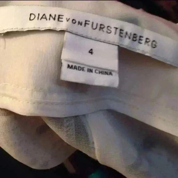 Diane Von Furstenberg silk pants - Picture 4 of 4